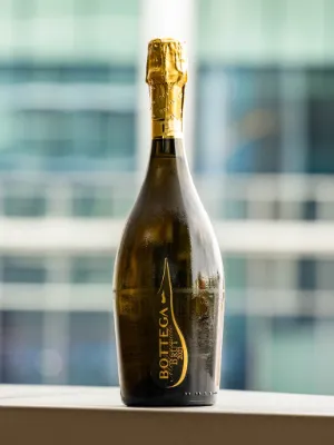 Prosecco (bottle)