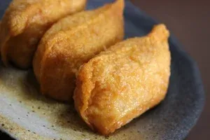 Rice in Tofu Skin / Inari Gunkan (2pcs)