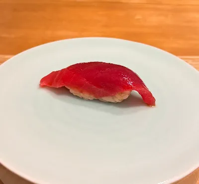 Akami Sushi (1pc)