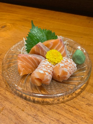 Salmon & Belly sashimi (5slices)