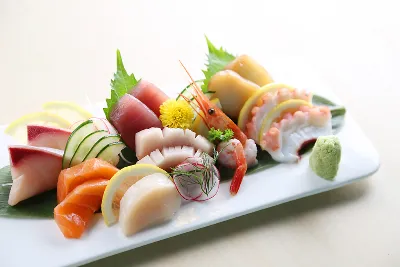 Matsu Sashimi Platter (14pcs)